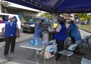    Vacunación exprés para personas con discapacidad en Colón 