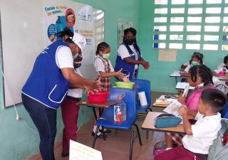 Intensifican lavado de manos en escuela de Cativá