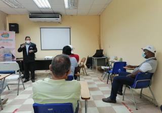 Regional de Colón capacita UTC sobre hipertensión