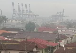 Regional de Colón da seguimiento a incendio en vertedero