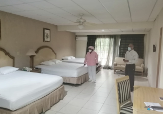 Regional de Colón recibe instalaciones para hotel hospital