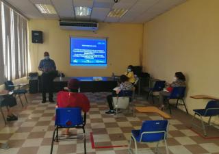 Capacitan a miembros de Soroptimista en normas COVID en Colón