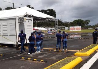 Ultiman detalles para auto exprés de vacunas en Colón 