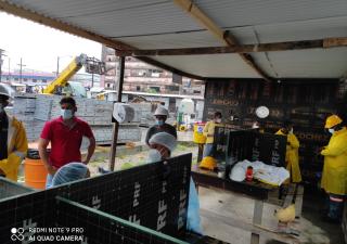 Regional de Colon realiza hisopado a constructores