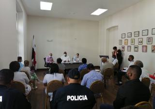 Realizan reunión de coordinación para recibo de vacunas en Colón
