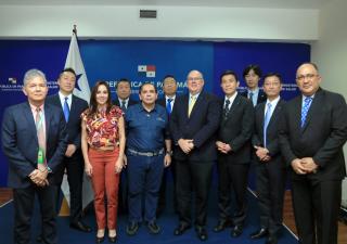  Presentan nuevas tecnologías médicas ante Autoridades Nacionales del Minsa