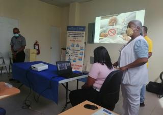 Brindan capacitación a moradores de Alto de Los Lagos en salud preventiva