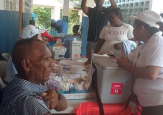 Gira de Salud Integral en la Isla Esmeralda en el  Archipiélago de las Perlas