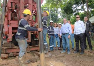 MINSA entrega pozo de agua en la comunidad El Naranjal en Panamá Este
