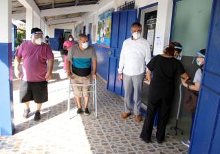 Paso a paso del proceso de vacunación en los planteles