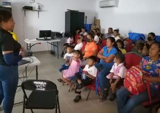 Equipo de Promoción de la Salud presente en colegios de Coclé