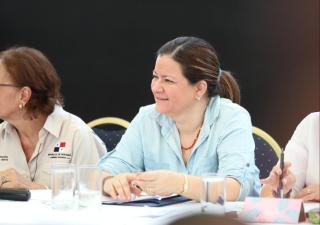 Ministra Turner lleva solución  a varias comunidades de Cirí Arriba en Capira