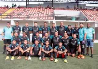 Equipo de Fútbol del Minsa gana por goleada a Conades