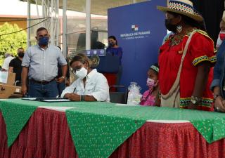 Minsa apoya el Plan Colmena en Chiriquí y firma acuerdo sobre vacunación voluntaria en la Comarca