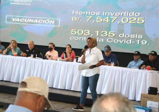 Más de 12 mil coclesanos se benefician con entregas de insumos y equipos