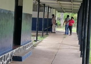 Verifican posibles albergues en Herrera
