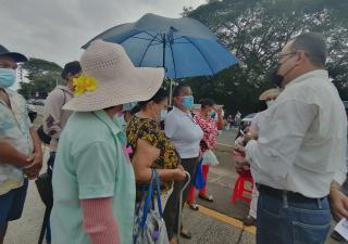 Autoridades de Salud en Herrera atienden manifestantes