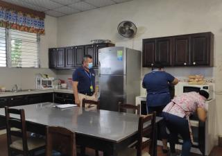 Supervisan albergue de jóvenes en Herrera 