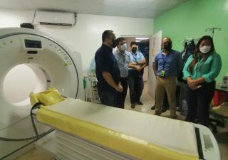 Evalúan instalar equipo de resonancia magnética en el hospital Cecilio A. Castillero