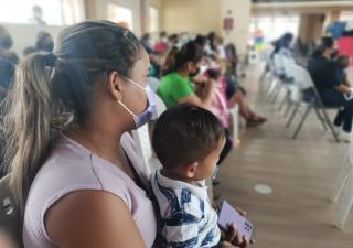 En Herrera orientan a padres de familia sobre Estimulación Temprana  