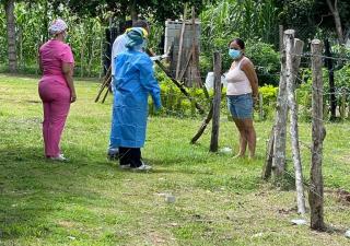 Continúan barridos de hisopados en Herrera