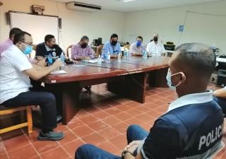 Trabajar unidos es la clave para sacar el país adelante: Ministro Sucre