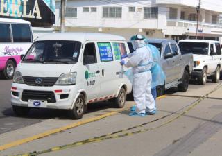 Coclé realiza pruebas en hisopado express 