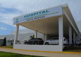 Falta de suministro eléctrico en el Hospital Anita Moreno se debe a fluctuaciones eléctricas