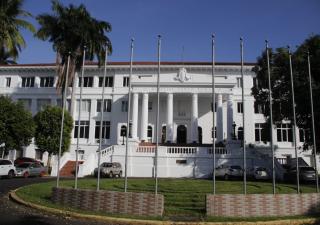 Inicia agenda para conmemorar los 100 años del Hospital Santo Tomás 