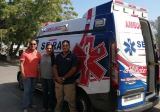 Entregan ambulancia para mejoras del servicio en Hospital de Las Tablas