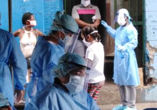 Personal sanitario se moviliza a la búsqueda de casos positivos  por COVID-19