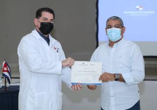 Misión cubana en Panamá: un trabajo para salvar vidas