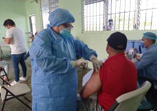 Refuerzan aplicación de terceras dosis en cuatro circuitos de Chiriquí