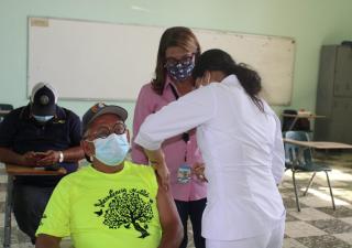 Jornada de Vacunación contra la COVID-19 en el circuito 9-1