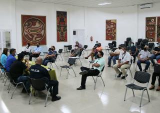 Autoridades de Salud se reúnen con organizadores de eventos festivos en Los Santos 