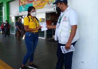 Promotores y educadores para la salud refuerzan medidas de autocuidado a chiricanos