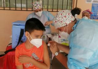 Avanza vacunación pediátrica en la provincia de Herrera