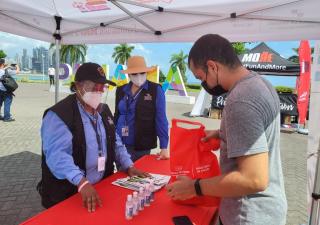 Feria de prevención y pruebas rápidas contra el VIH 