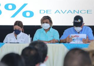 Ministra Berrío anuncia ejecución de proyectos en instalaciones de salud durante gira de trabajo en Los Santos