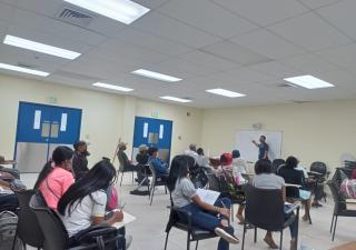 Capacitan a colaboradores comunitarios en Tortí 