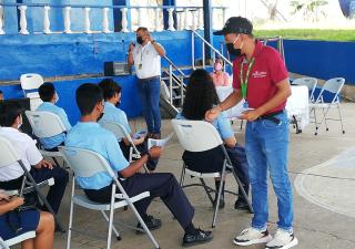 Capacitación en malaria en escuelas promotoras de salud de Panamá Este