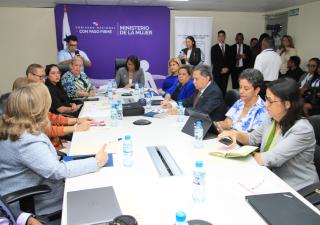 Reunión del CONVIMU aborda estrategias para fortalecer la protección de mujeres víctimas de violencia