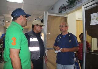 MINSA atiende afectados por incendio de vertedero en Chitré