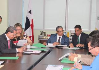 Viceministro Sucre preside la primera reunión de la Autoridad de Aseo