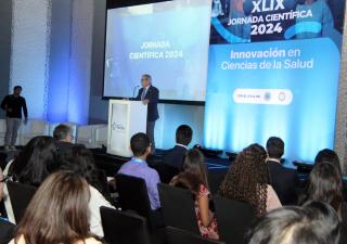 Ministro de Salud destaca importancia de la inteligencia artificial en la medicina