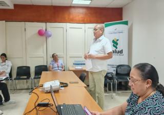 Minsa Los Santo capacita a médicos internos en normativas, bioseguridad y atención integral