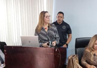 Director Regional de Salud de Panamá Oeste participa en el concejo municipal de Chame