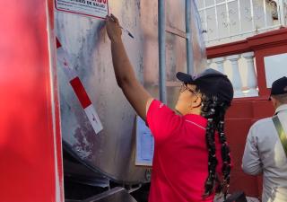 Calidad de Agua del Minsa verifica cisternas para el segundo día de culecos en Los Santos