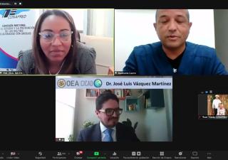 Realizan conversatorio sobre consumo de drogas en Los Santos 