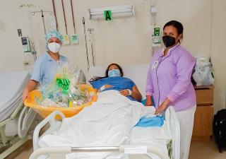 Con entrega de canastilla, celebran día de la estimulación temprana